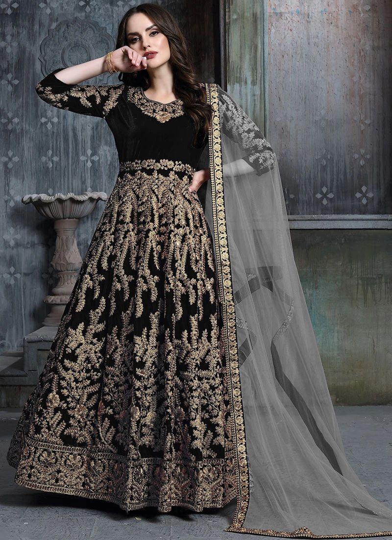 Black Velvet Anarkali & Grey Dupatta