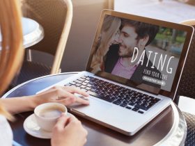 dating online, woman looking for boyfriend, find love on internet