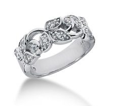 Diamond Leaf Pattern Ring