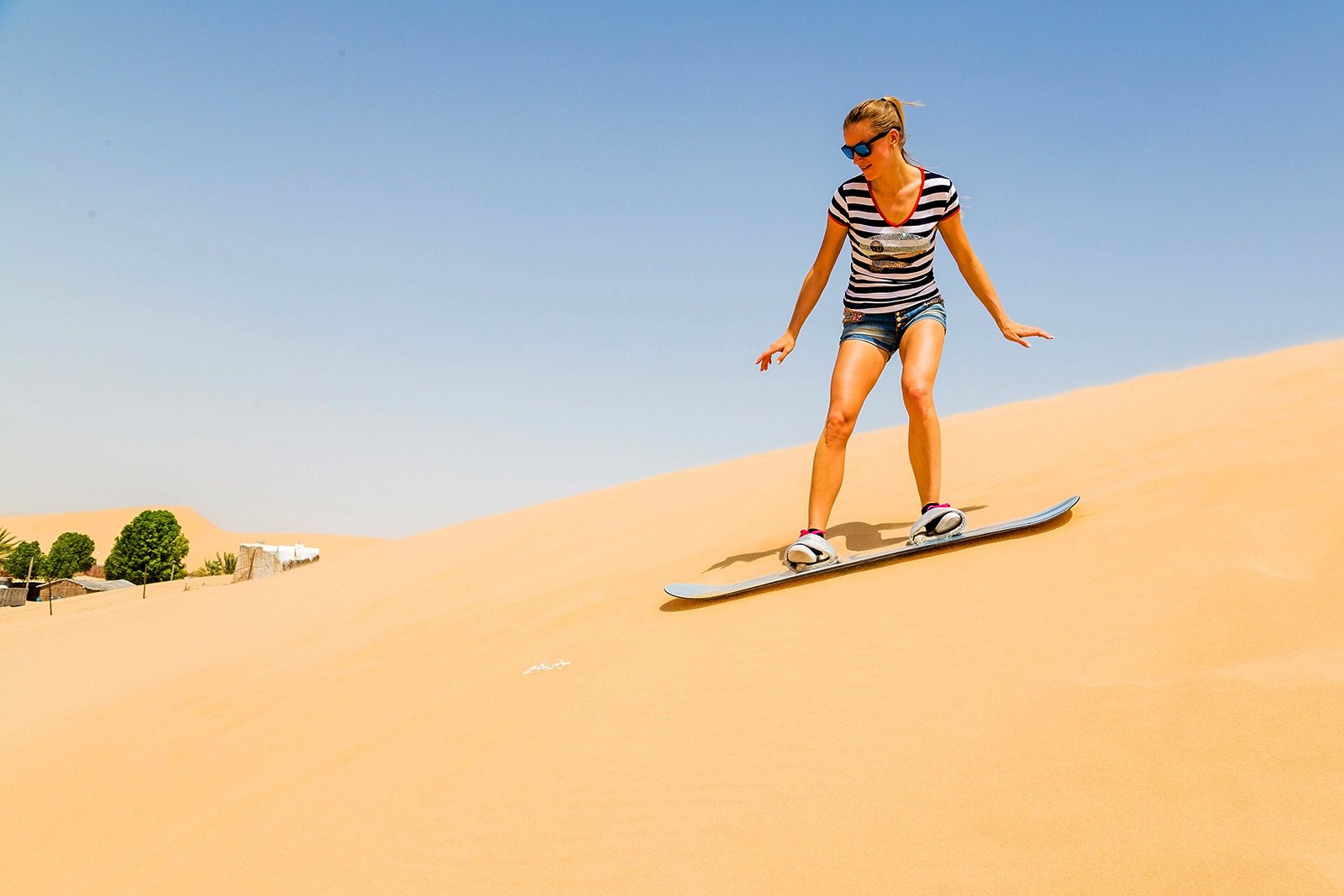 Fun Sand boarding min