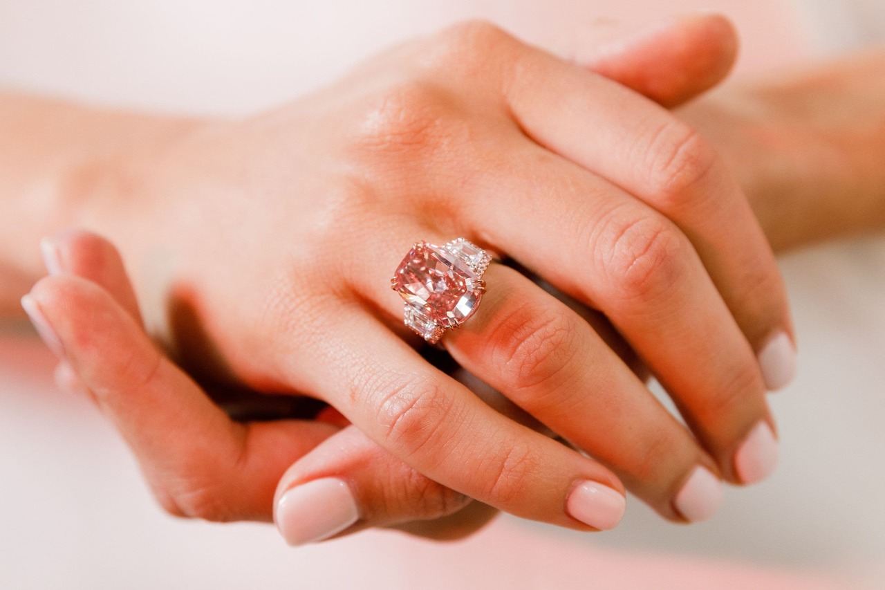 Is A Pink Diamond Engagement Ring Popular