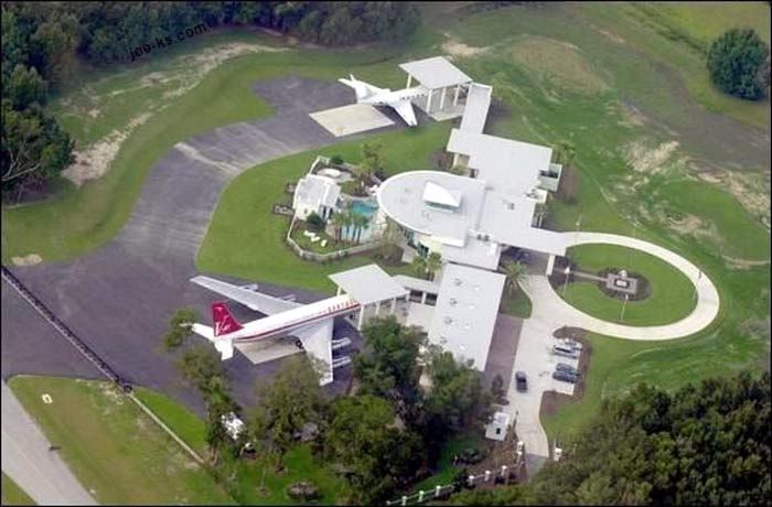 John Travolta Home Top View