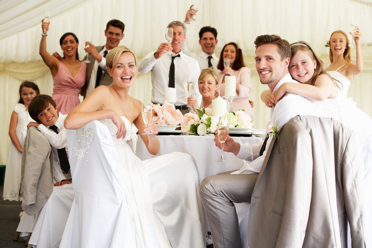 Make Your Wedding Reception Merry and Memorable