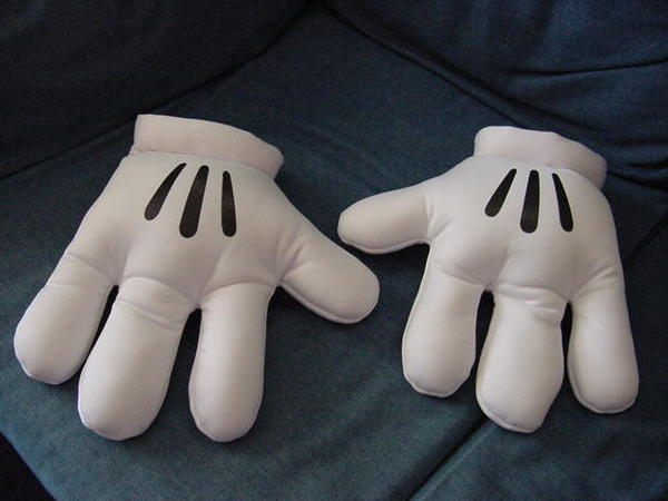 Mickey Mouse Glove