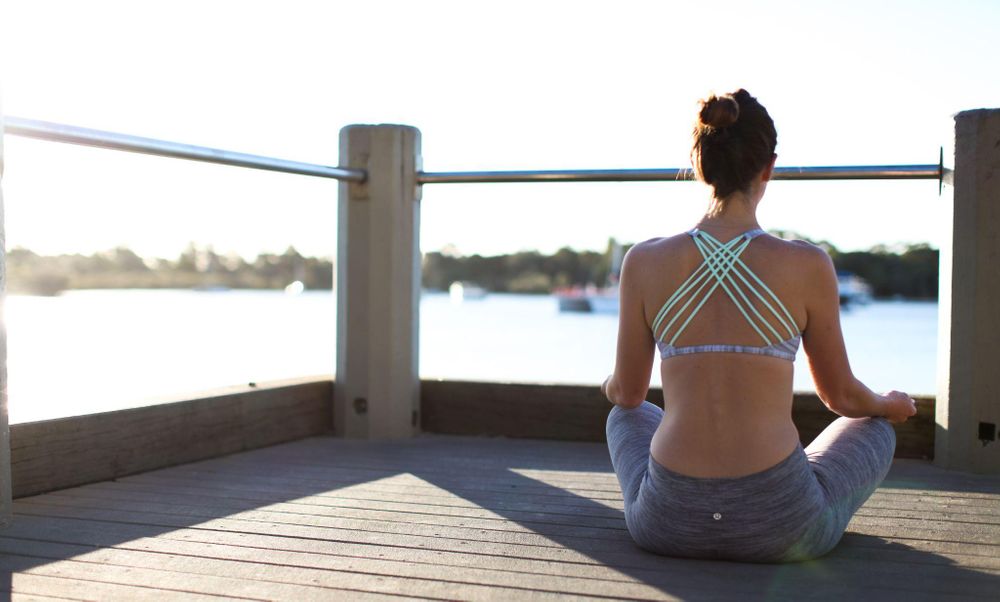 Multiple Cross Straps Outfit Picks to Wear for Your Yoga Class