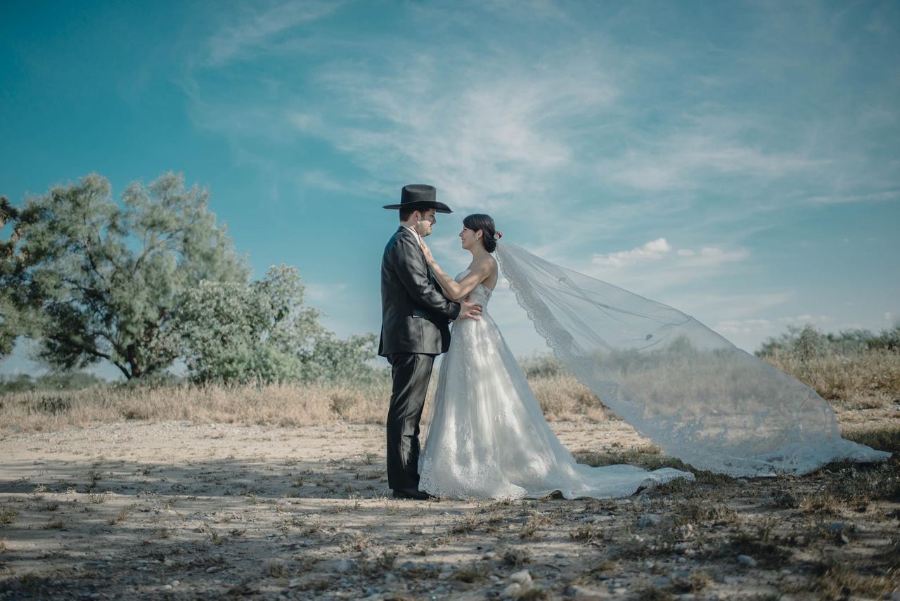 Things You Need To Know About Wedding Veils