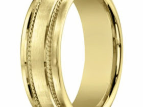 Men's 18K Yellow Gold Wedding Ring