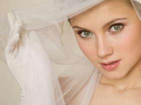 Wedding Makeup for Hot Weather